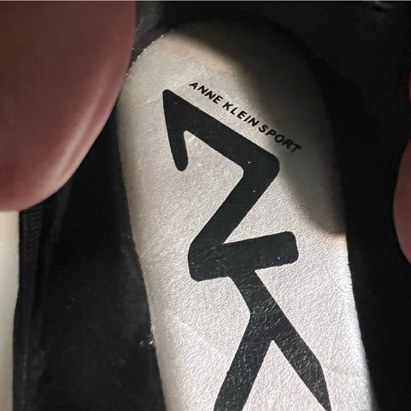 Black leather Anne Klein Sport flats size 8.5 - Picture 8 of 9